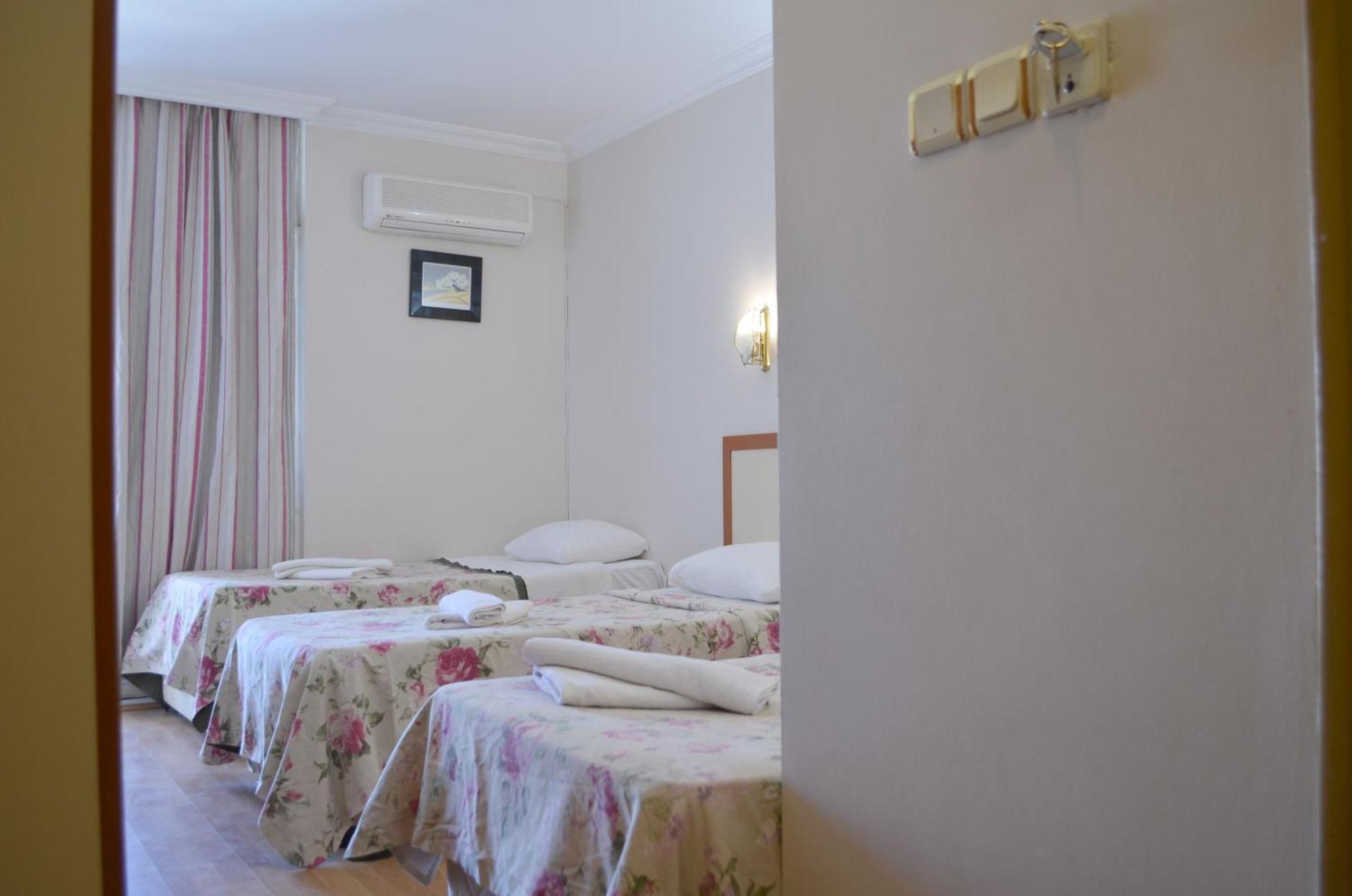 Grand Milano Hotel Ayvalı Zimmer foto